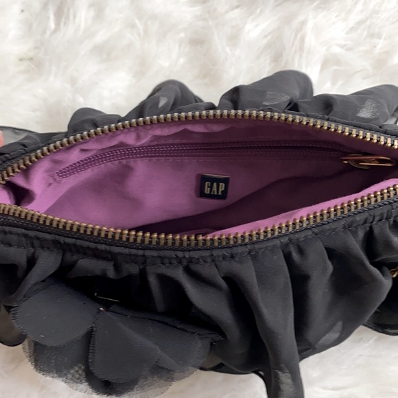 GAP Black Ruffled Shoulder Bag - Picture 2 of 2